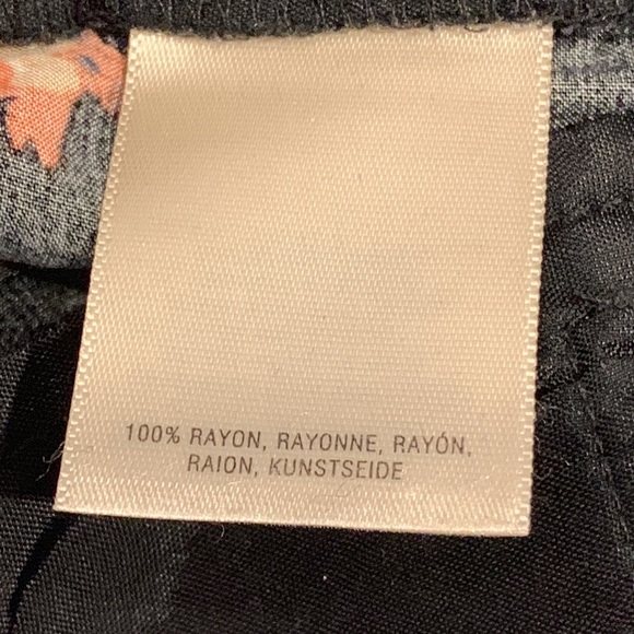 Anthropologie Black Blake Floral Print Trousers size Medium - Picture 14 of 16